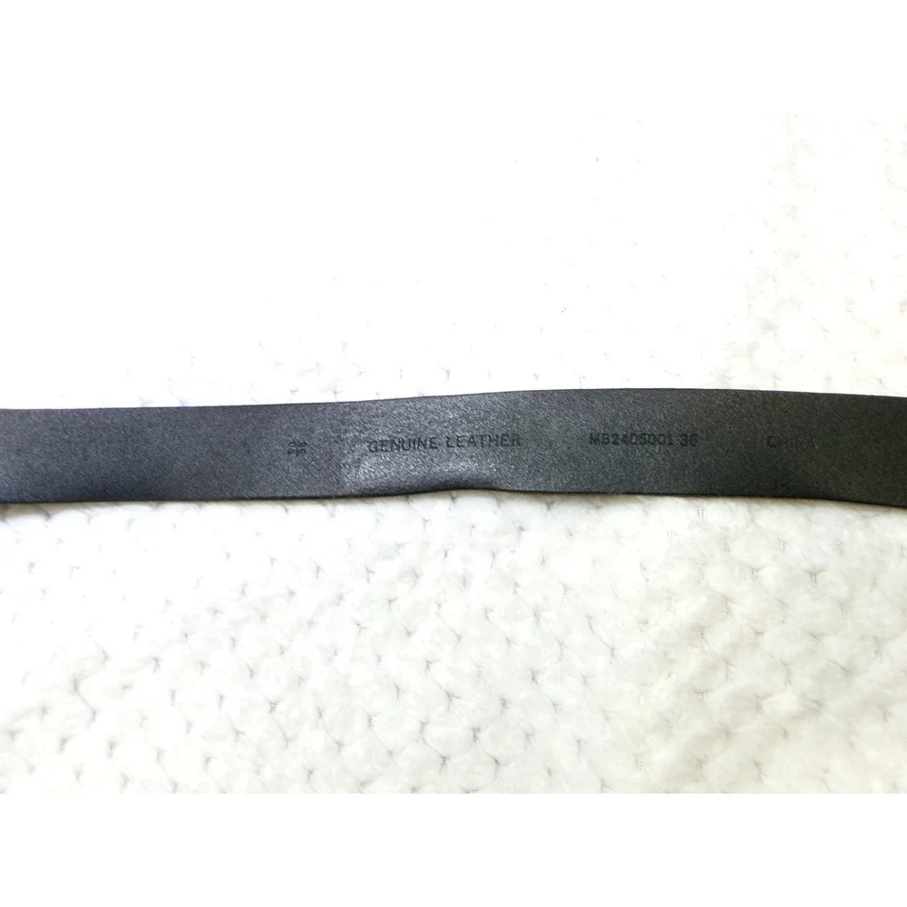 Fossil Mens 36 Leather Belt Black MB2405001 Silver Buckle Classic Accessory